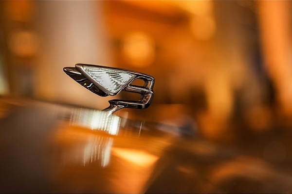 9 Bespoke Bentley Flying Spurs Join The Galaxy Macau Resort In China As Chauffeur-driven Cars - autojosh 