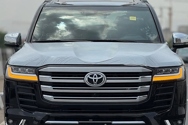 Nigerian Dealership Explains Why Lexus LX 600 Cost ₦100m More Than The Toyota Land Cruiser 300 - autojosh 