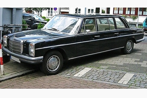 Mercedes-Benz W114 Limousine, Official Car Of Brig. Gen Mobolaji Johnson As Governor of Lagos State - autojosh 