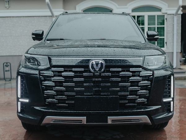 Comedian Mr Macaroni Renews Ambassadorship Deal With Mikano Motors, Receives Changan CS95 SUV - autojosh 