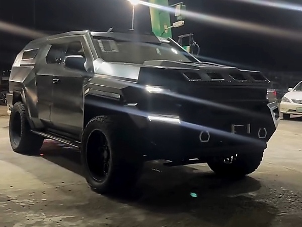 “Worlds Toughest 3-Row SUV” : $249,00 Rezvani Vengeance Spotted At A Filling Station In Nigeria - autojosh 