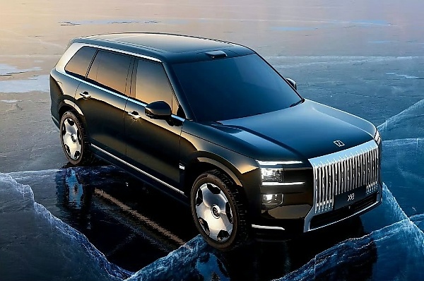 Photo Comparison : Rolls-Royce Cullinan Vs Zeekr 9X - autojosh 