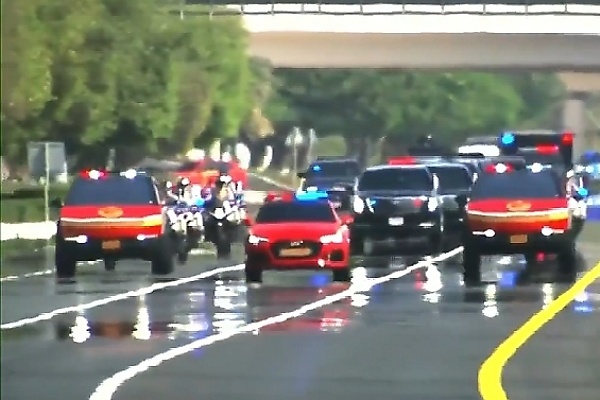 Two Tesla Cybertruck Patrol Vehicles Escorted Trump’s Armored Limo During His Visit To Qatar - autojosh 