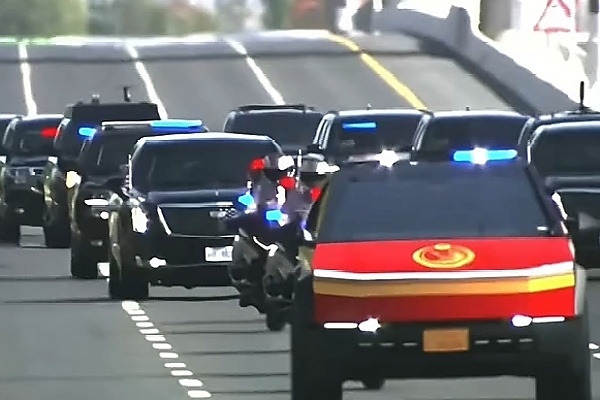 Two Tesla Cybertruck Patrol Vehicles Escorted Trump’s Armored Limo During His Visit To Qatar - autojosh