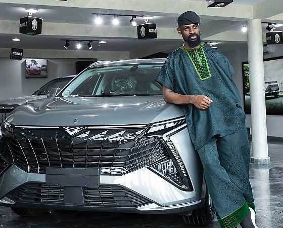 Tunde Onakoya’s Chess Game With Nord CEO Oluwatobi Ajayi Ends In Draw, Receives ₦50M Nord A9 SUV - autojosh
