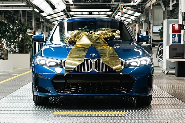 The 3 Millionth Electrified BMW Vehicle, A 330e Touring, Rolls Off The Production Line - autojosh