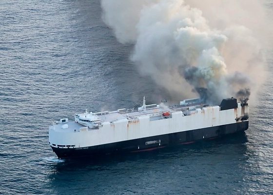 22 Crew Members Rescued As Cargo Ship Carrying 3,000 Cars From China To Mexico Catches Fire - autojosh