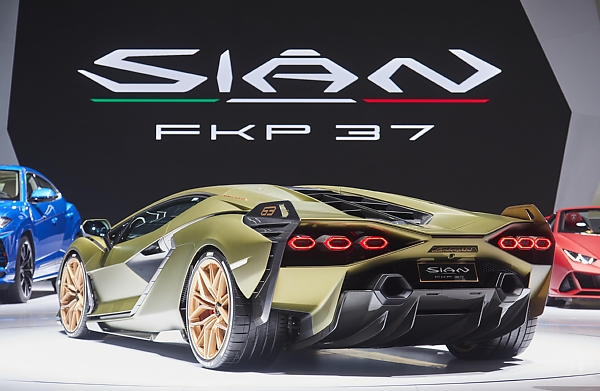 Lamborghini Looks Back At Its Iconic Few-offs, Including The Reventón, Sesto Elemento And Sián FKP 37 - autojosh 
