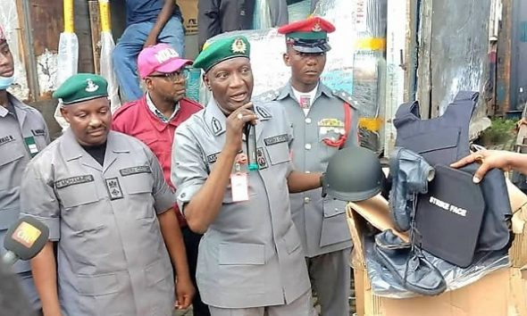 Nigeria Customs Seizes 15 Vehicles That Were Cut Into Parts And Concealed To Evade Duties, Arrests 7 Suspects - autojosh