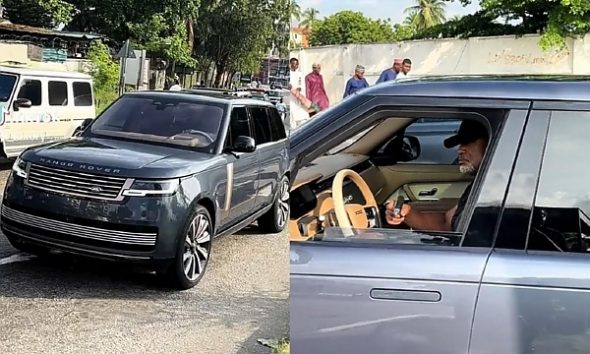 Moment Nigerian Pastor Stopped His Range Rover, Flashed A Gun To A Luxury Car Spotter Filling His N500M SUV - autojosh