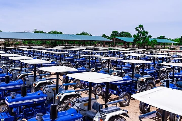 VP Shettima Commissions Borno’s 375 Tractors Refurbished By NASENI - autojosh 