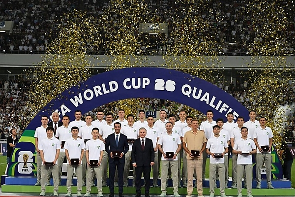 Uzbekistan Qualifies For First Ever World Cup, All Players And Coaching Staff Gets Car Gifts (Photos) - autojosh 