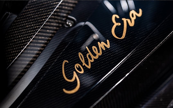 Bugatti Shows Side-by-side Comparison Between Two Variants Of Track-only Bolide Hypercar - autojosh 