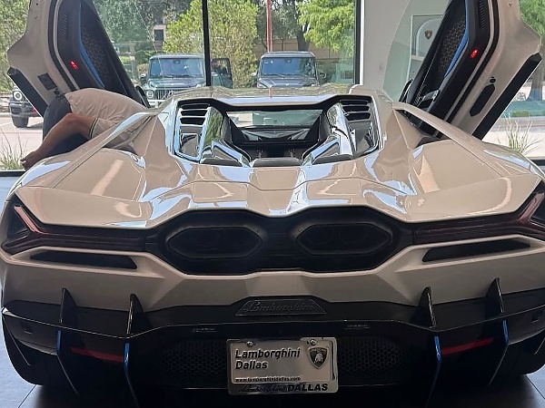 The First In Africa : Davido Buys Customized Lamborghini Revuelto Sports Car Worth $1 Million - autojosh 