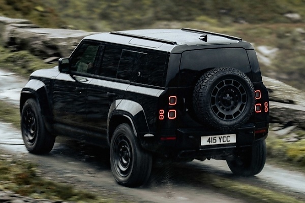 All-new Defender OCTA Black Is An All‑black Interpretation Of The Most Powerful Defender Flagship - autojosh
