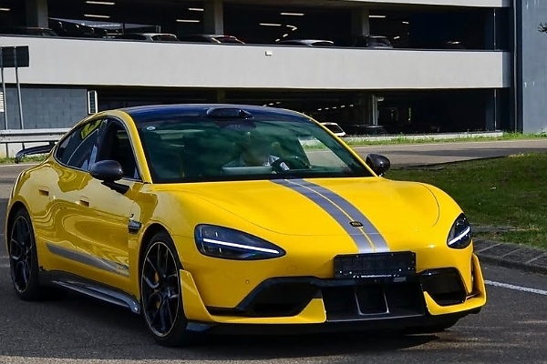Xiaomi SU7 Ultra Spotted At Ferrari Factory Ahead Of Launch Of The Italian Brand’s First-ever Electric Car - autojosh 