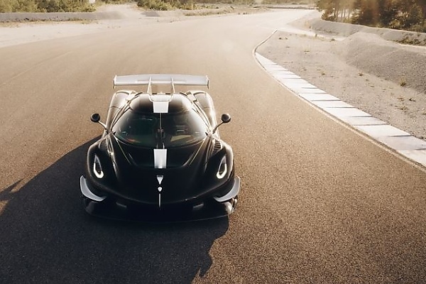 All-new Koenigsegg Sadair’s Spear Is A 1,675-hp Hypercar Limited To Just 30, Sold Out At Private Unveiling - autojosh