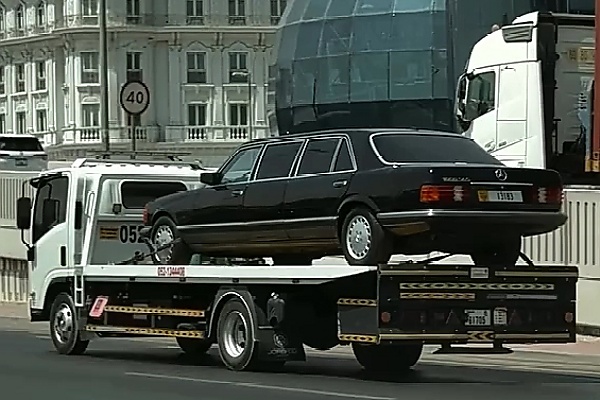 Today’s Photos : Mercedes-Benz 1000SEL Limousine Spotted On A Hauler Trailer - autojosh