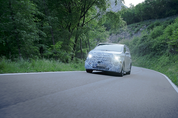 Two Mercedes-Benz VLE Prototypes Drove From Stuttgart To Rome, Ahead Of Start Of Sales In 2026 - autojosh 