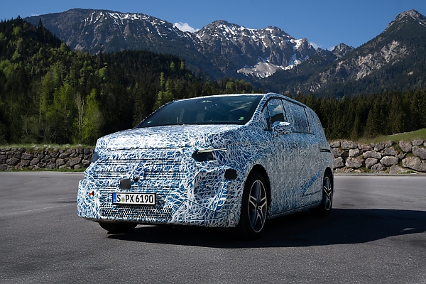 Two Mercedes-Benz VLE Prototypes Drove From Stuttgart To Rome, Ahead Of Start Of Sales In 2026 - autojosh 