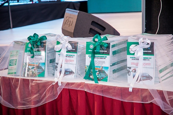 FG Unveils National Occupational Standards And CNG Retrofitting Guide For Automotive Sector - autojosh 