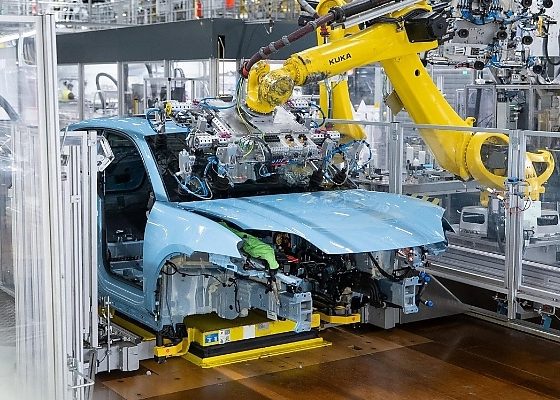 12 Years After : Porsche Macan Reaches One Million Production Milestone - autojosh