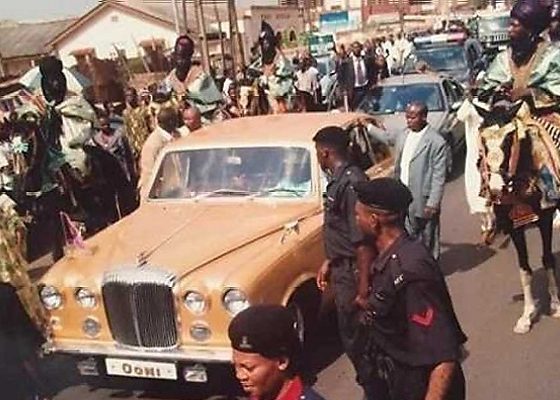 Before Becoming Ooni Of Ife In 1980, Prince Sijuwade’s Company Distributed Soviet-built Vehicles In Nigeria - autojosh