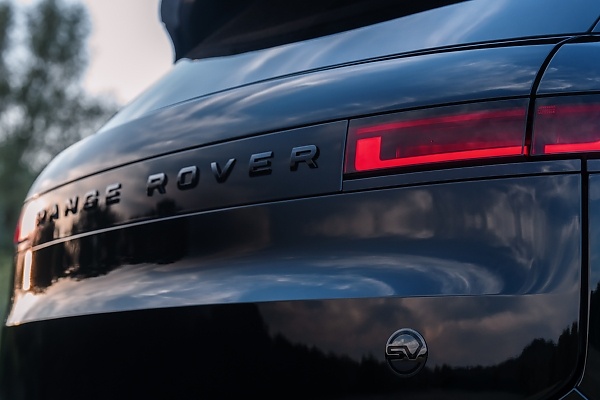 All-new 2026 Range Rover Sport SV Black Appear As If ‘Dipped In Black’ - autojosh 