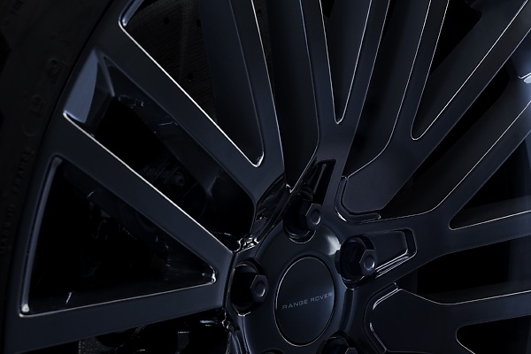 All-new 2026 Range Rover Sport SV Black Appear As If ‘Dipped In Black’ - autojosh 