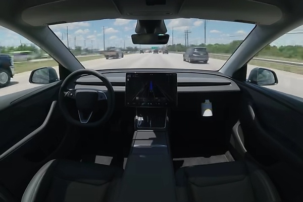Tesla Model Y Drove Itself From Gigafactory To Its New Owner’s Home 30-min Away (Video) - autojosh 