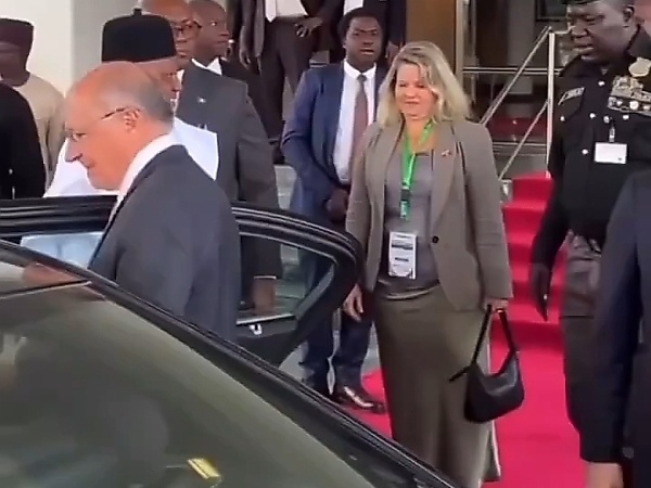 Video Of VP Shettima Opening Car Door For His Brazilian Counterpart Sparks Online Debate - autojosh 