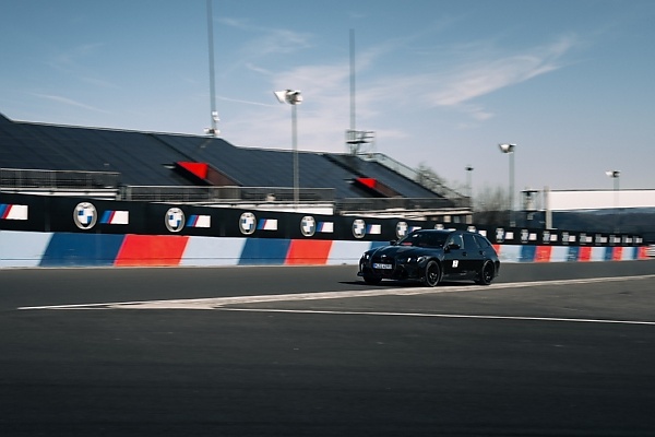 7:29 Minutes : First-ever BMW M3 CS Touring Now The Fastest Station Wagon Around Nürburgring - autojosh 