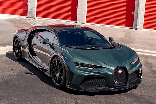 1-of-40 Bugatti Divo Hypercar Sells For $8.6 Million, Sets New Auction Record - autojosh 