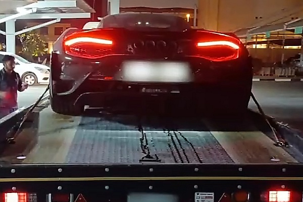 Dubai Police Impounds Two Sports Cars, Fined ‘Aura Farming’ Owners N21m Each Over Dangerous Stunt - autojosh 