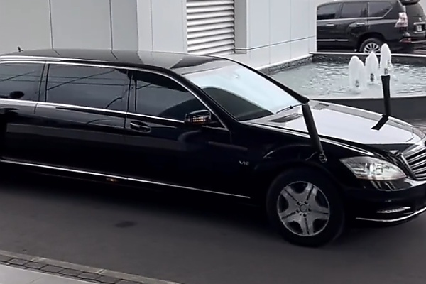 Nestoil Boss, Obi Jackson, Pulls Up In Style In Mercedes-Benz S600 Pullman Guard Limousine - autojosh 