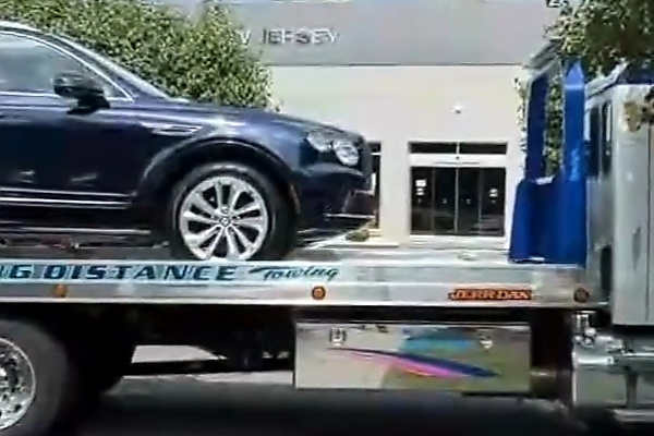 Florida Man’s $240K Bentley Bentayga Stolen Before Delivery, Car Thieves Wants $250K To Release It - autojosh 