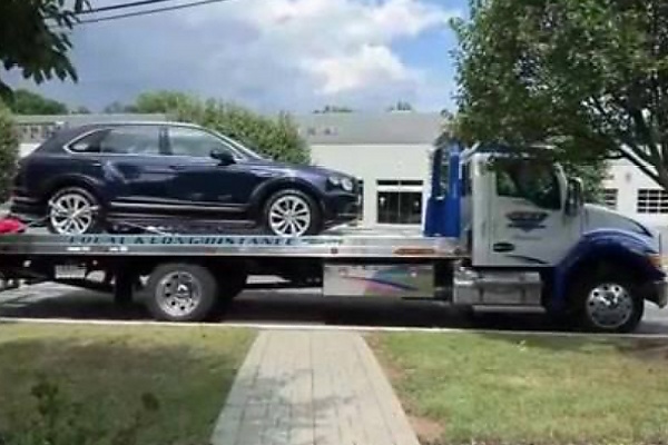 Florida Man’s $240K Bentley Bentayga Stolen Before Delivery, Car Thieves Wants $250K To Release It - autojosh