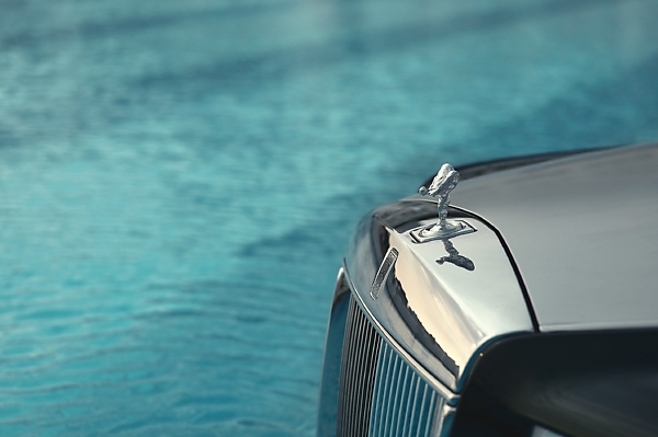 Rolls-Royce Submerge N2 Billion Phantom In Swimming Pool To Celebrate 100 Years Of Flagship Sedan - autojosh 