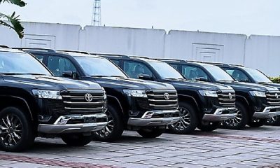 Akwa Ibom Governor Present Brand New Toyota Land Cruiser 300 SUVs To All Former Deputy Governors - autojosh