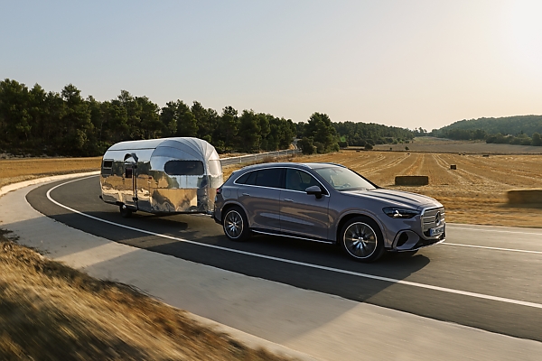 More Photos : Electric 2026 Mercedes-Benz GLC - autojosh