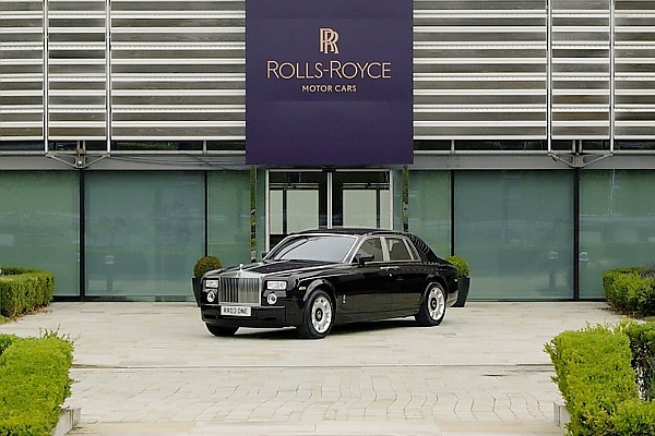 22 Years After : The Very First-production Phantom 7 Returns To Home of Rolls-Royce For Restoration - autojosh 