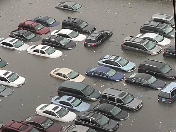 Lawyer Rue His Losses After His Car Got Submerged In Lagos Flood, To Use N2.5M To Replace The Engine - autojosh