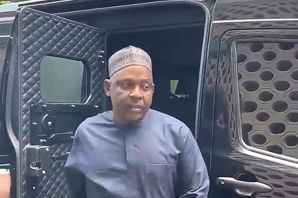 Protected From Drug Barons : Head Of NDLEA Kano Command Alights From A Customized Armored Bus - autojosh
