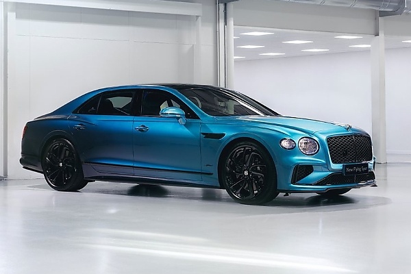 Bentley Flying Spur’s New Fading ‘Ombre by Mulliner’ Paint Cost $68,000 - Takes 60 Hours To Apply - autojosh