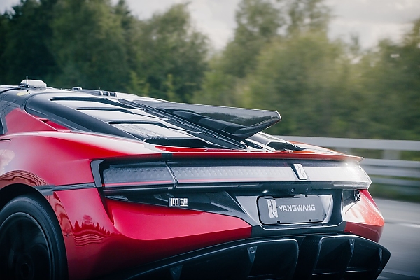 Yangwang U9 Xtreme Hits 308mph, Dethrones Bugatti Chiron SS 300+ As The World’s Fastest Production Car - autojosh