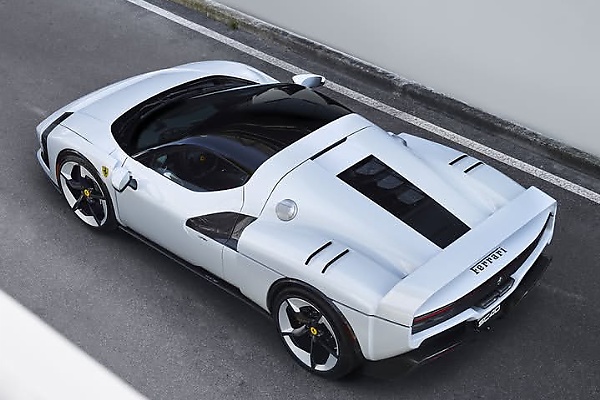 All-new One-off Ferrari SC40 Pays Homage To The Legendary F40 From The 1990s - autojosh