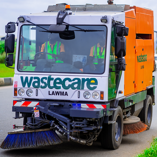 Zero Emissions And Low Noise : LAWMA Deploys Electric Street-Sweepers (Video) - autojosh 