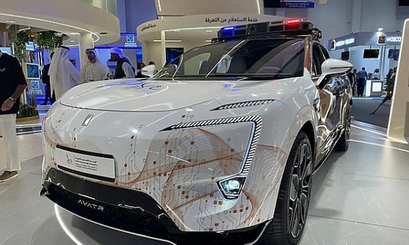 UAE Customs Unveils ‘Smart Inspection Vehicle’ That Can Spot Visa And Residency Violators - autojosh