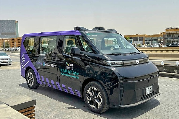 Vision 2030 Initiative : WeRide And Uber Now Offering Driverless Robotaxi Passenger Rides In Saudi Arabia - autojosh