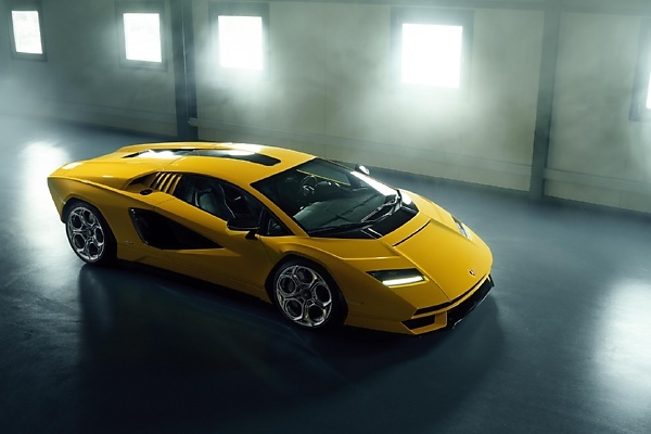 Swiss Collector Explains Why He Has Purchased Every Lamborghini Few-off Models - autojosh 